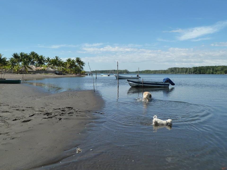 Eco-Hotel Playa Quilombo Las Lisas Exterior foto